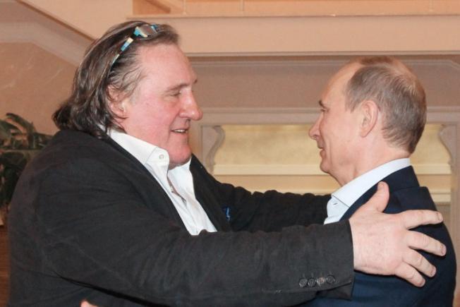 „Întotdeauna rus”, Gérard Depardieu crede că războiul din Ucraina „este o mare prostie”