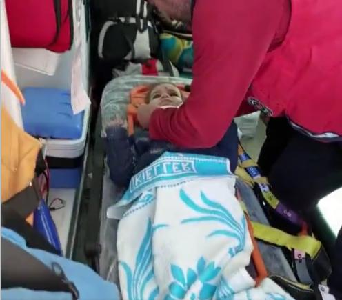 Miracol în Turcia: după 150 de ore de la prăbușirea clădirilor, un copil a fost salvat (video)