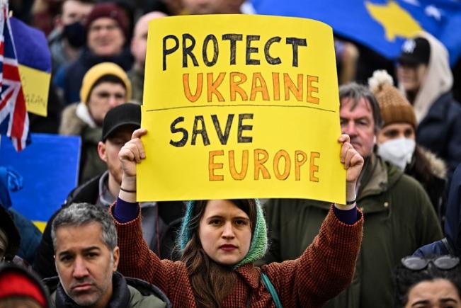 Sondaj: Susținerea europenilor pentru Ucraina se erodează treptat