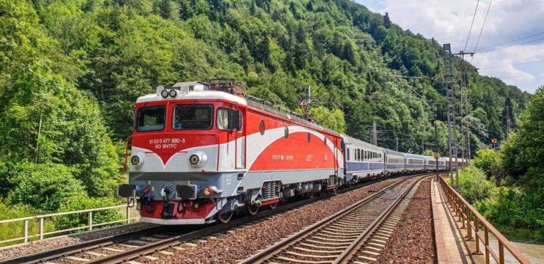 CFR Călători va suplimenta, în perioada sărbătorilor, trenurile spre cele mai solicitate destinații