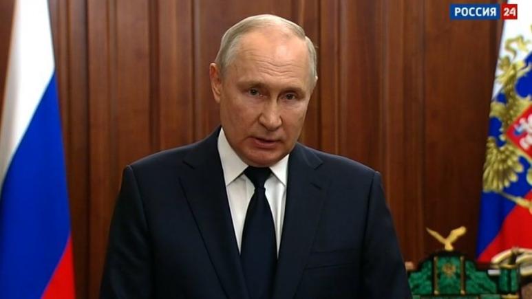 Vladimir Putin denunță „trădătorii națiunii” în timp ce aduce un omagiu „patrioților” lui Wagner