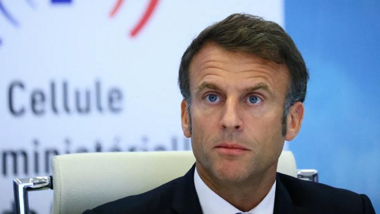 Emmanuel Macron ia în considerare posibilitatea „tăierii” rețelelor de socializare în caz de criză