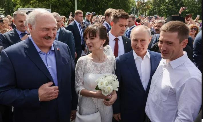 Lukașenko: „Wagnerii mă enervează pentru că vor să mărșăluiască spre Varșovia”