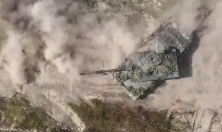 Primul tanc britanic Challenger 2 distrus în timpul contraofensivei (video)