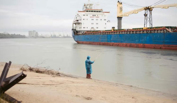 Ucraina cere portului Constanța să permită transferuri de cereale de la navă la navă