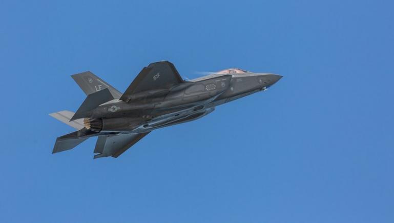 Cehia cumpără 24 de avioane de vânătoare americane F-35
