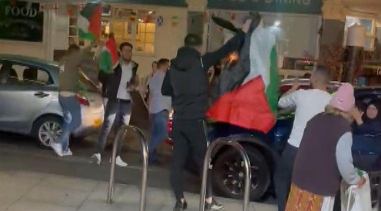Poliția britanică a fost chemată să oprească demonstrațiile în sprijinul Hamas pe străzile Marii Britanii