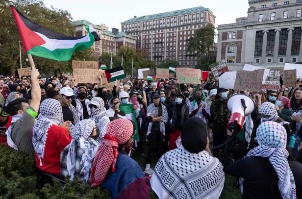 La New York, mii de manifestanți pro-palestinieni în stradă