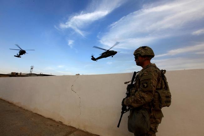 Pentagonul spune că 900 de militari americani se îndreaptă spre Orientul Mijlociu