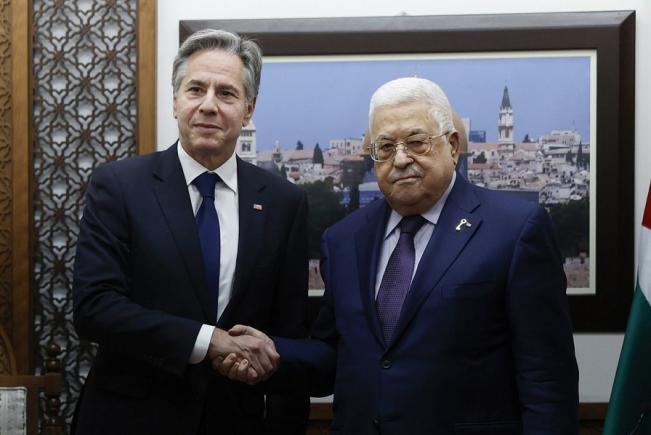 Președintele Autorității Palestiniene Abbas cere „încetarea imediată” a războiului în timpul întâlnirii cu Blinken