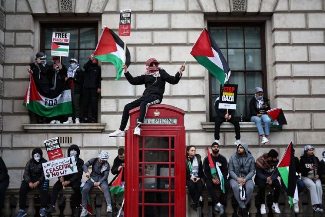 De ce demonstrațiile pro-Palestina sunt mai mari la Londra decât în ​​alte părți ale Europei? 