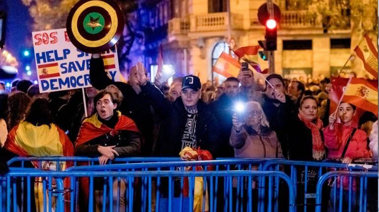 Peste 170.000 de spanioli au manifestat la Madrid împotriva amnistiei separatiștilor catalani: „Europa, ajută-ne”