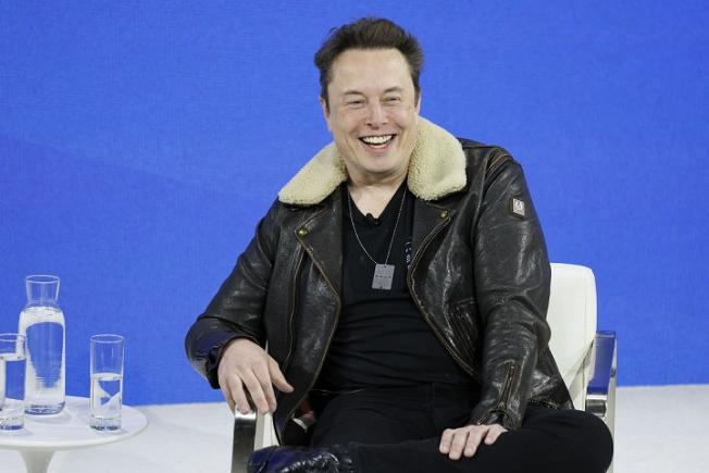 „De ce să exist?”: Elon Musk dezvăluie că a avut gânduri sinucigașe la 12 ani