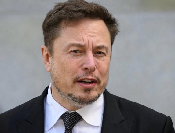 Musk: „Nu a existat nicio schimbare la granița dintre Rusia și Ucraina de un an, doar o mulțime de copii morți; Ce fel de psihopat vrea ca asta să continue?"