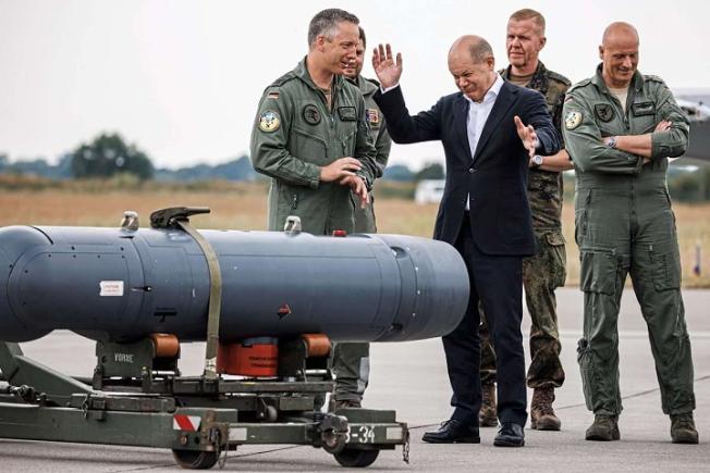 Business Insider: serviciile de informații germane prezic un atac rusesc asupra NATO începând cu 2026