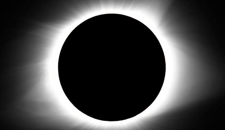 Deținuții din New York dau statul în judecată pentru că nu li se permite să vadă eclipsa de soare