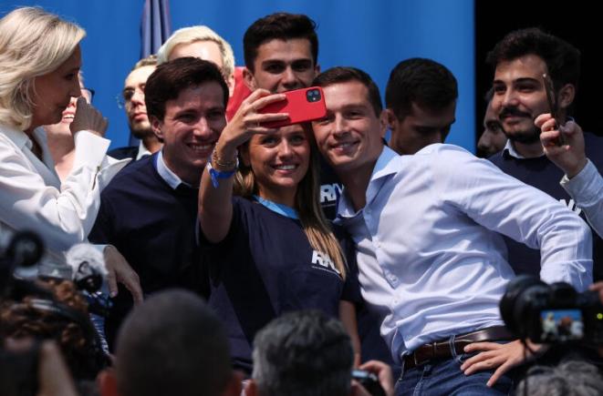 Bardella-mania în Franța: 32% dintre tinerii de 18-34 de ani au votat pentru liderul de extremă-dreaptă