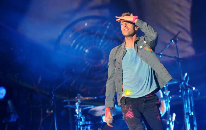 ”Babasha & Coldplay” sau cum se transformă pe piața muzicală huiduielile-n bani