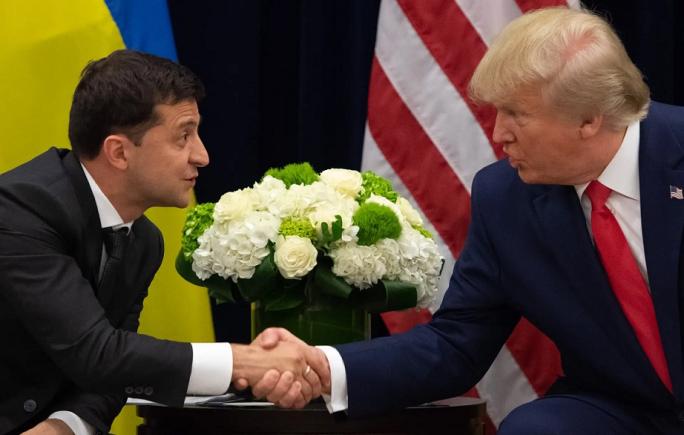 De ce a adus Trump în discuție compania CrowdStrike în apelul său din 2019 cu Zelensky?