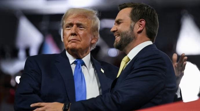 Trump si JD Vance: Tribuna albilor săraci din America