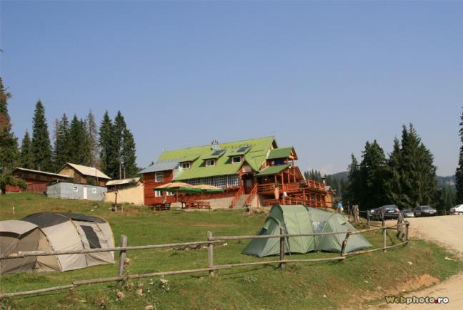 Fabuloasa Românie. Traseu în Munţii Leaota. Cabana Bolboci - Vârful Rătei - Cabana Leaota