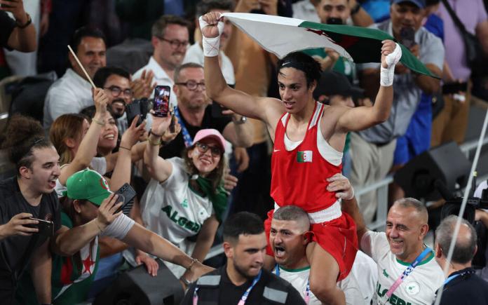 Imane Khelif, acuzată ca ar fi bărbat, a câștigat cu ușurință finala olimpică la box feminin