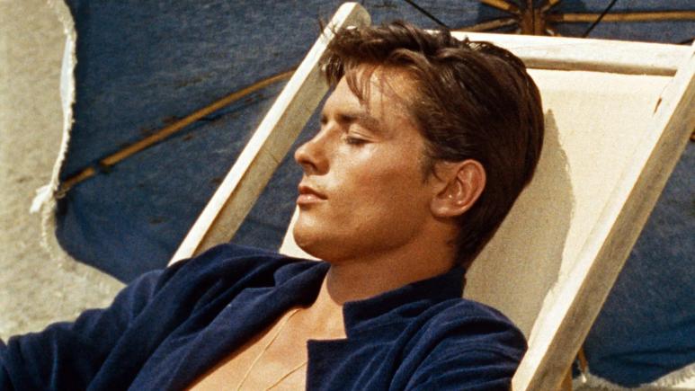 Alain Delon va fi înmormântat pe proprietatea sa fără omagii naționale