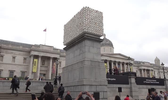 O statuie în onoarea transgenderilor a fost inaugurată în Trafalgar Square din Londra 