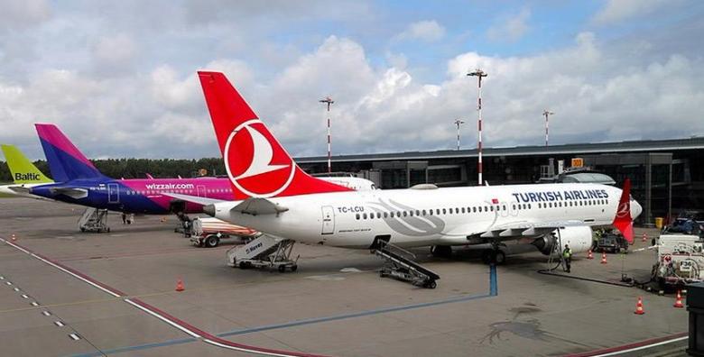 Un pilot al companiei Turkish Airlines a murit în timpul unui zbor Seattle - Istanbul