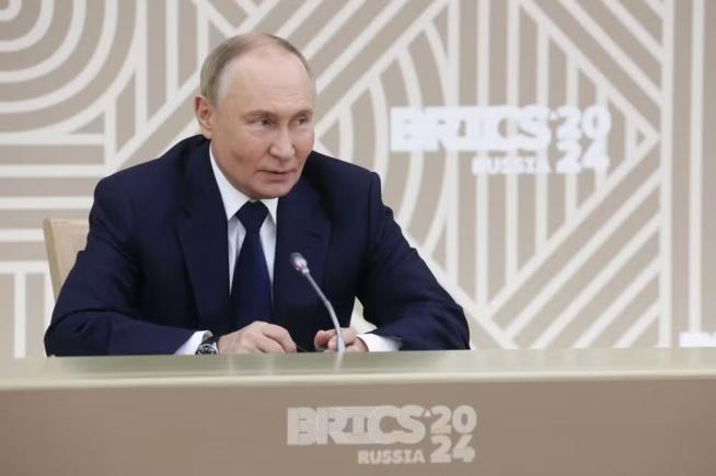 Vladimir Putin va primi în Rusia peste douăzeci de lideri străini inclusiv pe secretarul general al ONU 