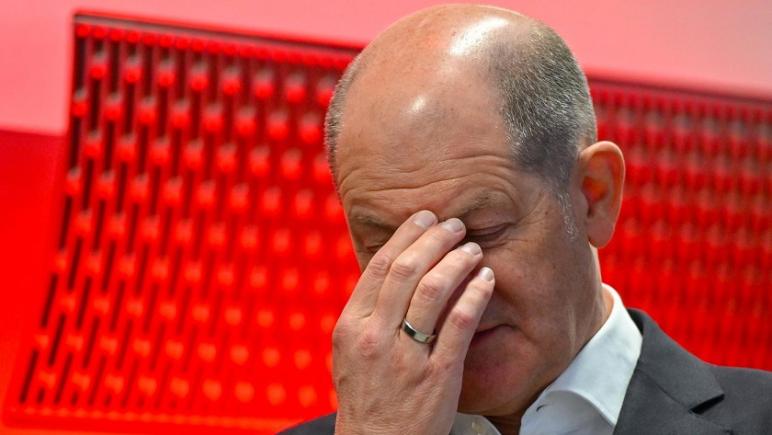 Criză politică în Germania: cancelarul Olaf Scholz își demite ministrul de Finanțe