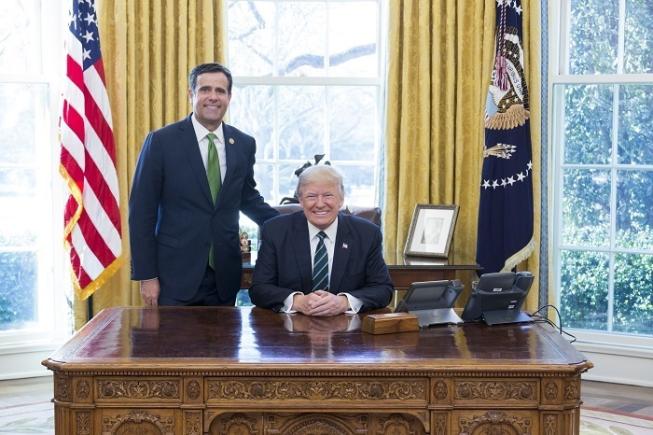 Trump îl numește pe fostul director al Informațiilor Naționale John Ratcliffe pentru postul de director CIA