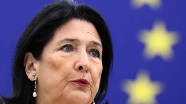 Georgia: președintele pro-UE refuză să plece după încheierea mandatului