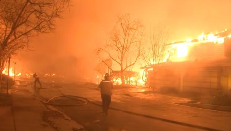 Casa Kamalei Harris din Los Angeles a fost plasată în zona de evacuare din cauza incendiilor