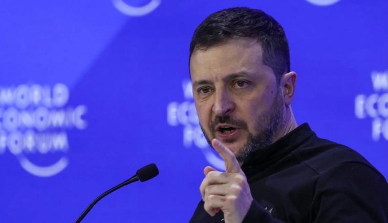 Zelensky la Davos: „Trump trebuie să vorbească cu noi înainte de a vorbi cu Putin”