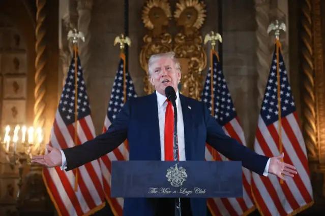 Trump: Zelensky are doar 4% susținere