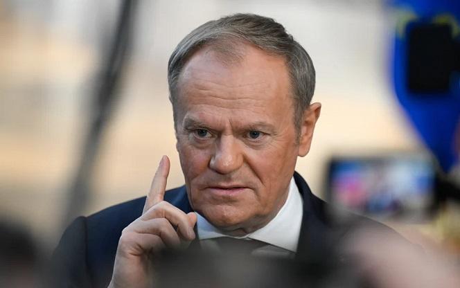 Tusk: Europa trebuie să intre într-o cursă a înarmărilor cu Rusia – și să o câștige