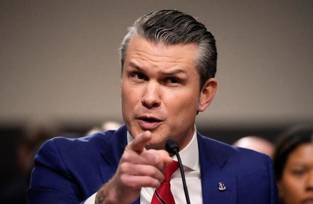 "Fără bărbați în rochii. Fără obsesii cu schimbările climatice. Fără obligații de vaccinare de urgență": secretarul american al apărării Pete Hegseth renunță la politicile diversității in armată