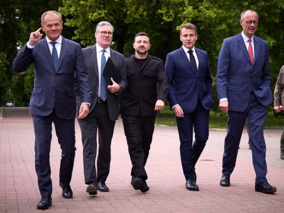 Ucraina și aliații europeni propun Rusiei o încetare completă a focului timp de 30 de zile, începând de luni