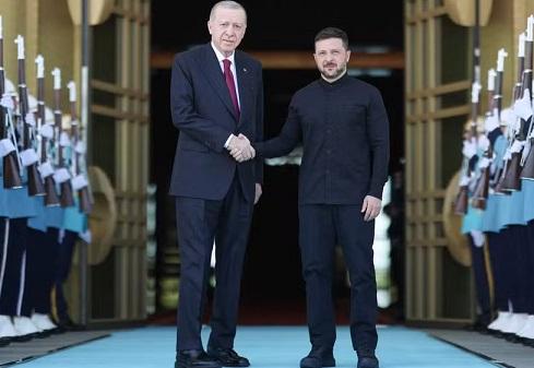 Zelenski nu va participa la negocierile de la Istanbul și nu va discuta cu niciun alt lider rus în afară de Putin
