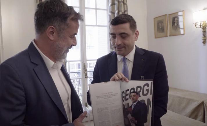 George Simion în fața presei franceze: „Nu vrem să părăsim UE. Vrem s-o schimbăm din interior”