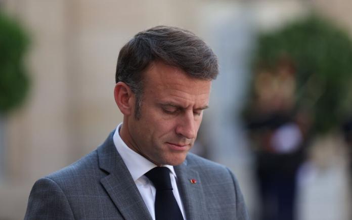 „Țările nu mor, ele se sinucid. Franța, ca multe alte locuri magnifice, este pe punctul de a dispărea.”