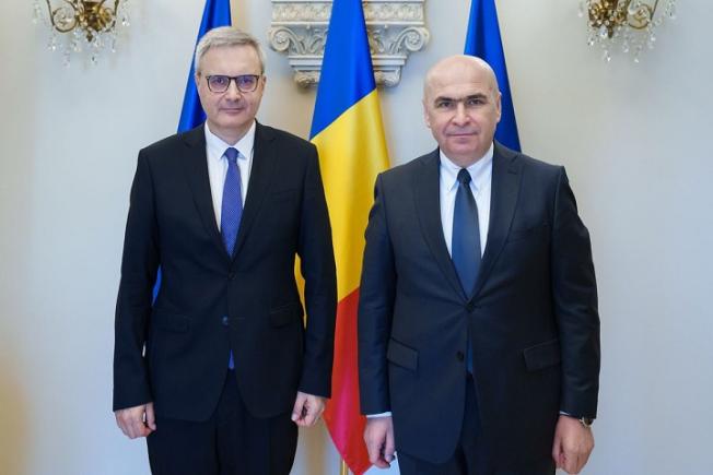  „Macron, România nu e a ta!” Ambasadorul Franței la București denunță acuzațiile de amestec în alegerile prezidențiale