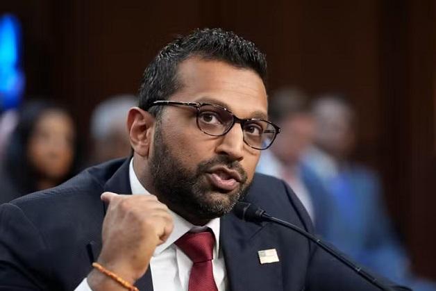 Directorul FBI, Kash Patel, spune că locuința sa a fost ținta unei alerte false („swatting”):  „Există două seturi de reguli: una pentru tine și alta pentru ei"