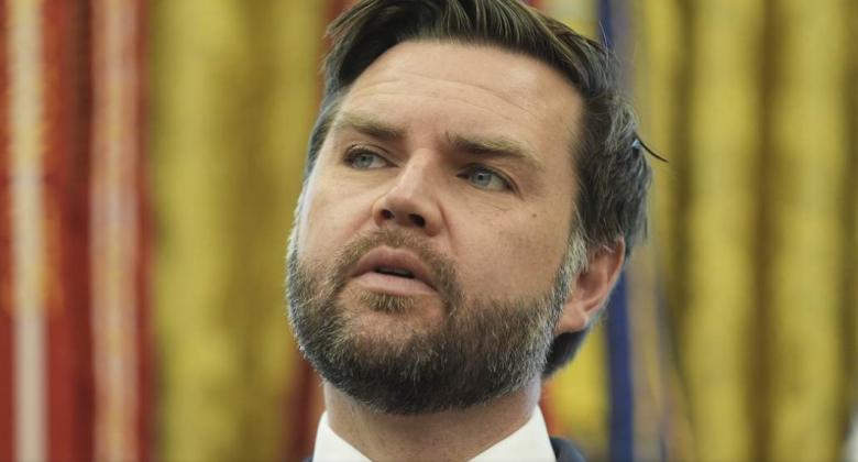 JD Vance: „Îi înțeleg pe americanii epuizați de 25 de ani de războaie în Orientul Mijlociu. Diferența e că atunci aveam un președinte prost. Acum avem un președinte care știe ce este în interesul Statelor Unite”