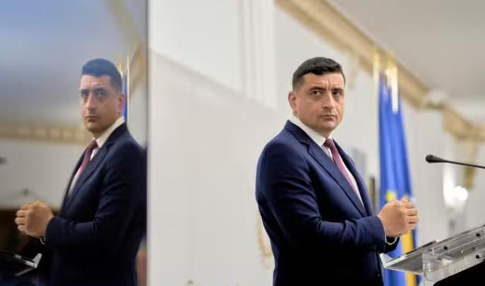 Simion, învins, ar putea reveni dacă noua coaliție nu reușește să gestioneze deficitul uriaș