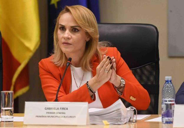 La mulți ani, Gabriela Firea!  A fost prima femeie-primar a Capitalei