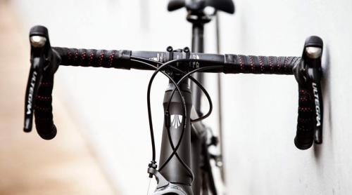 Trek lansează versiunea de aluminiu pentru bicicleta Emonda