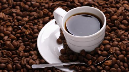 Cafeaua, inamicul disfuncţiei erectile. Două ceşti pe zi îi vin de hac
