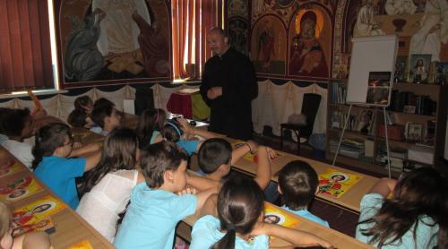 Ora de religie “altfel” la Şcoala Gimnazială „Maica Domnului” din Bucureşti